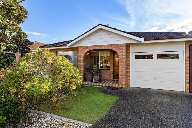 Photo - 2/137 Russell Avenue, Dolls Point NSW 2219 - Image 2