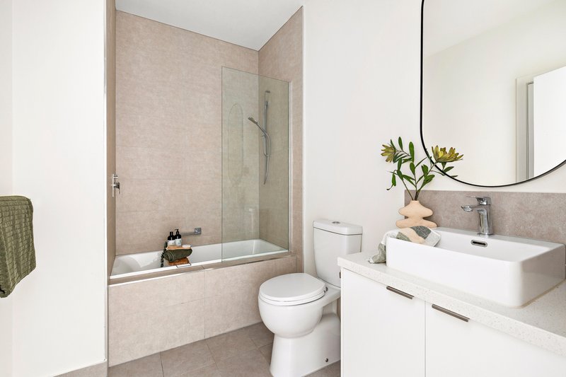 Photo - 2/138 Altona Street, Heidelberg West VIC 3081 - Image 3
