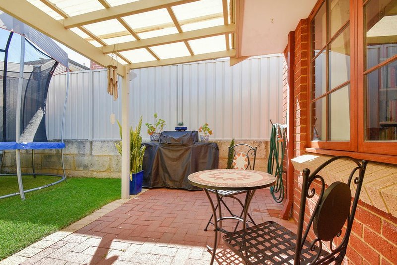 Photo - 2/138 Cobb Street, Doubleview WA 6018 - Image 14