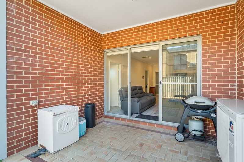 Photo - 2/138 Morrison Road, Midland WA 6056 - Image 9