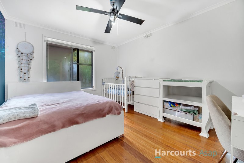 Photo - 2/139 Carlton Road, Dandenong North VIC 3175 - Image 4