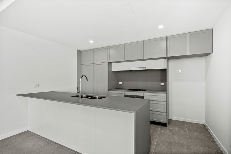 Photo - 213/9 Marina Drive, Shell Cove NSW 2529 - Image 2