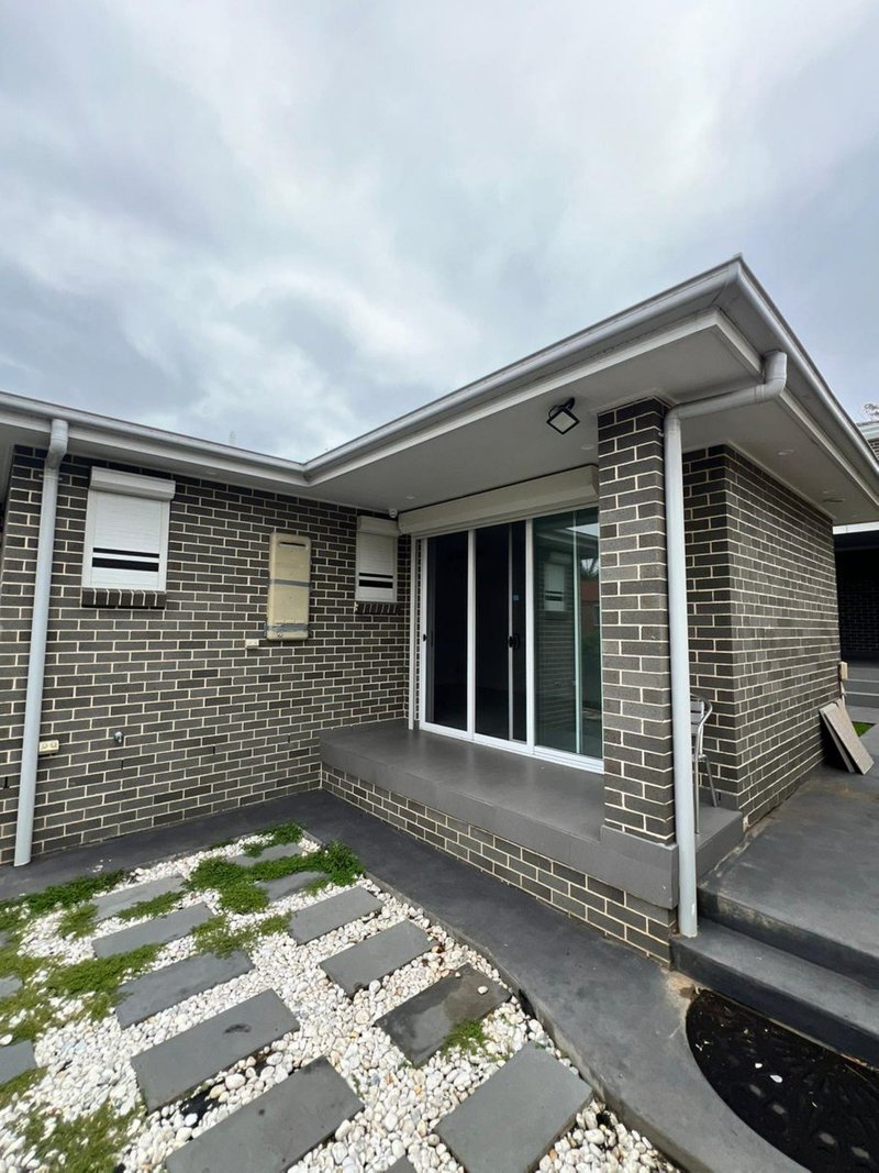 Photo - 213A North Liverpool Road, Bonnyrigg NSW 2177 - Image 1