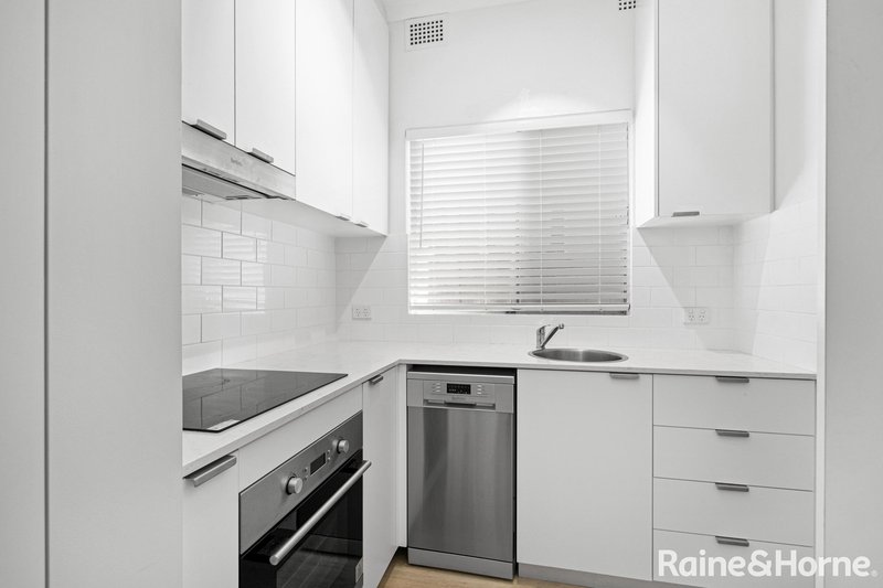 Photo - 2/14-16 French Street, Kogarah NSW 2217 - Image 2