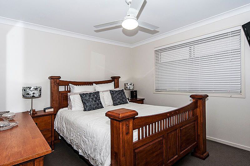 Photo - 2/14-16 Salisbury Street, Darling Heights QLD 4350 - Image 5