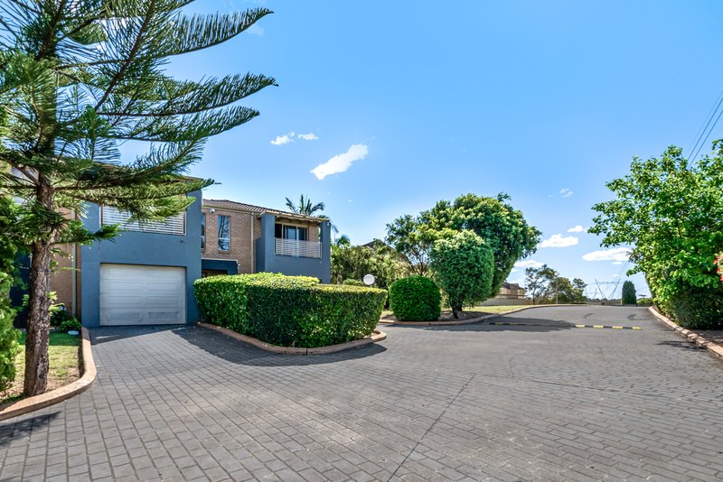 Photo - 2/14-16 Yerona Street, Prestons NSW 2170 - Image 12