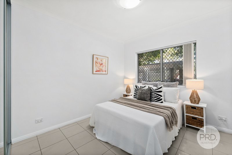 Photo - 2/14-18 Coleridge Street, Riverwood NSW 2210 - Image 6