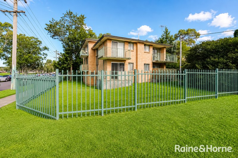 Photo - 2/14-18 Santley Crescent, Kingswood NSW 2747 - Image 6