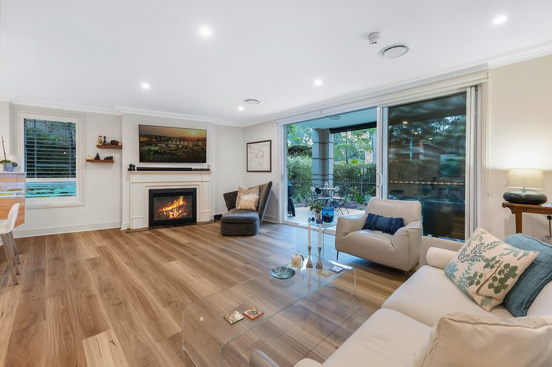 Photo - 2/14-18 Woniora Avenue, Wahroonga NSW 2076 - Image 2