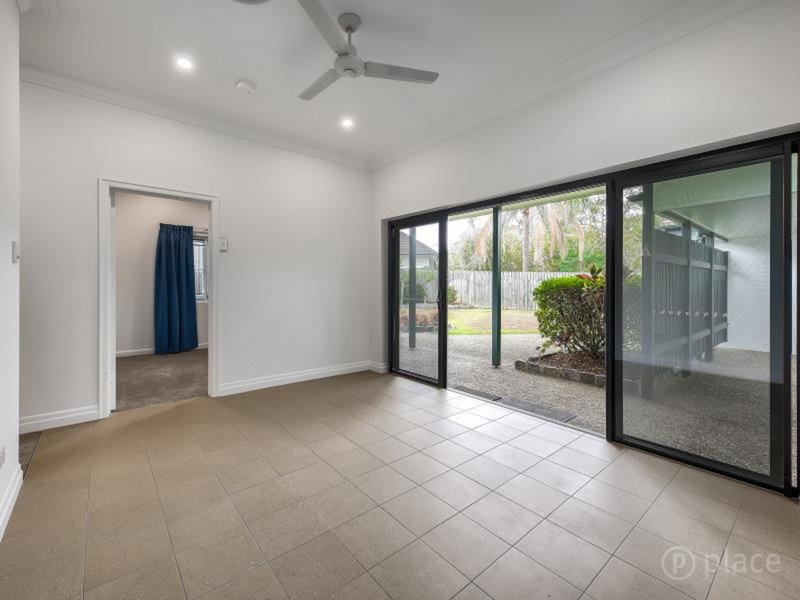 Photo - 214 Banks Street, Alderley QLD 4051 - Image 6