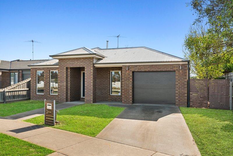 Photo - 214 Barwarre Road, Grovedale VIC 3216 - Image 2