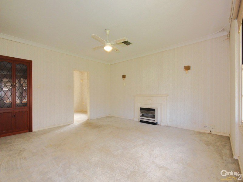 Photo - 2/14 Belmont Street, Lower Mitcham SA 5062 - Image 2