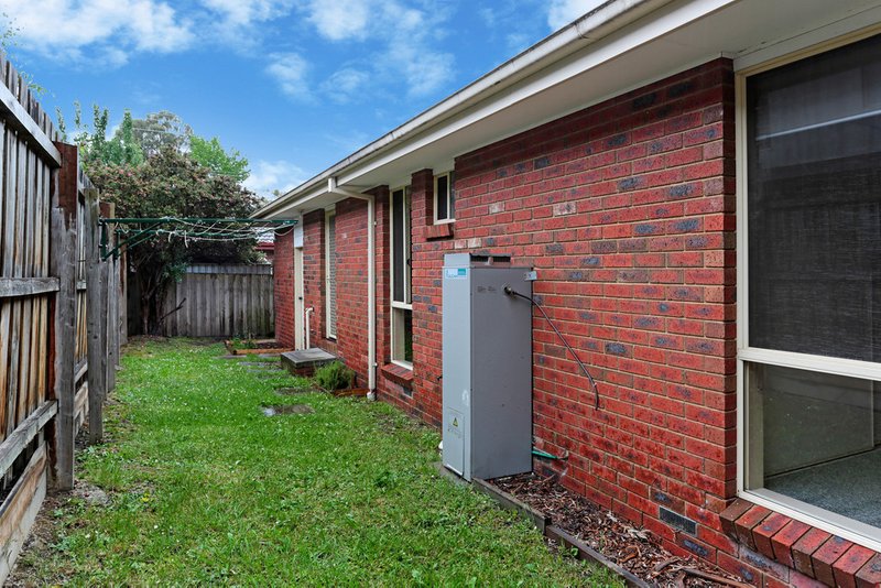 Photo - 2/14 Beresford Road, Lilydale VIC 3140 - Image 12