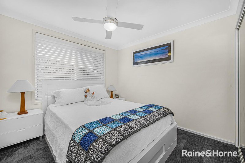 Photo - 2/14 Berringar Road, Valentine NSW 2280 - Image 4