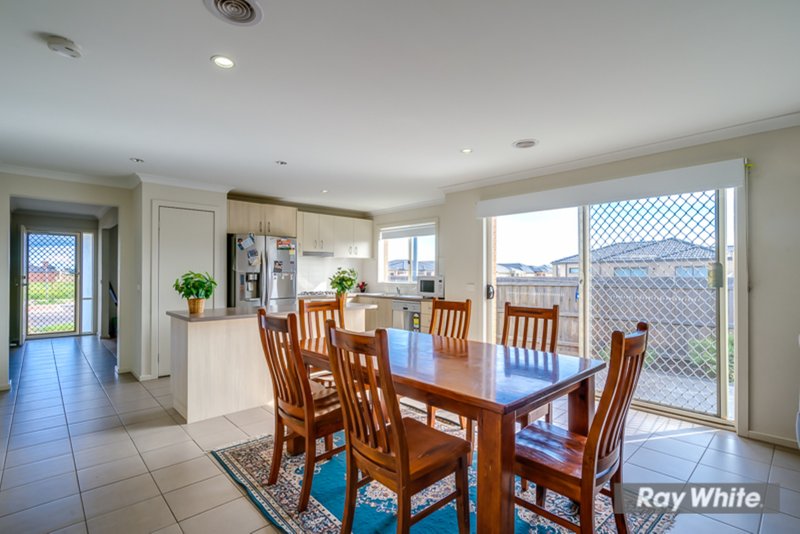 Photo - 214 Bethany Road, Tarneit VIC 3029 - Image 11