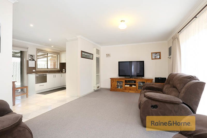 Photo - 2/14 Callanan Drive, Melton South VIC 3338 - Image 2