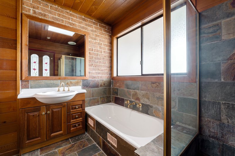 Photo - 2/14 Chester Road, Ingleburn NSW 2565 - Image 7