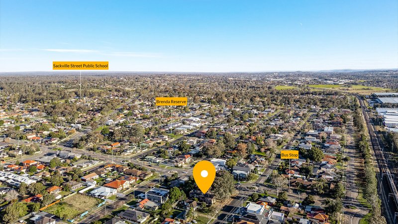 Photo - 2/14 Chester Road, Ingleburn NSW 2565 - Image 16