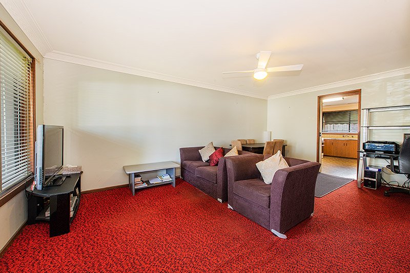 Photo - 2/14 Codrington Street, Cranbourne VIC 3977 - Image 4