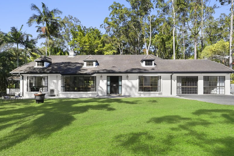 Photo - 214 Crane Crescent, Nerang QLD 4211 - Image 4