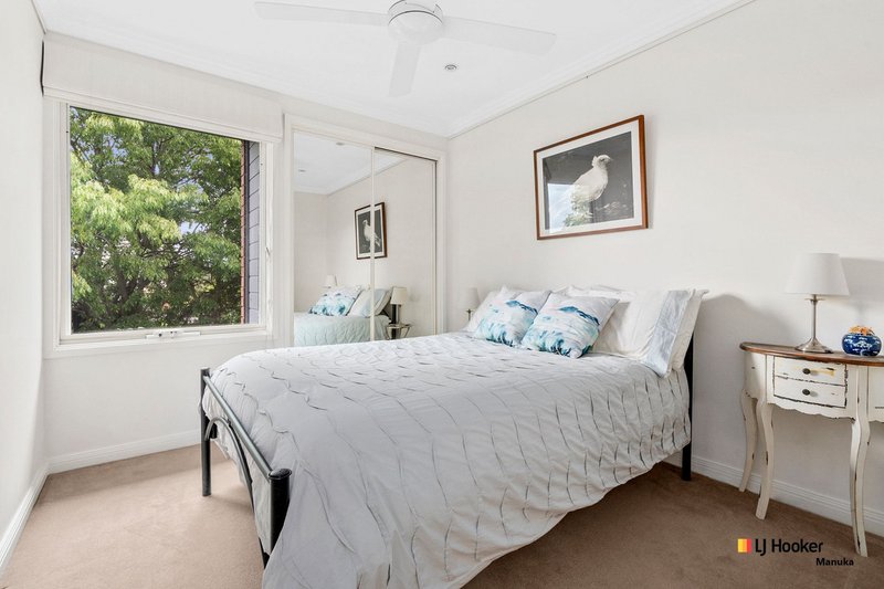 Photo - 2/14 Currie Crescent, Kingston ACT 2604 - Image 10