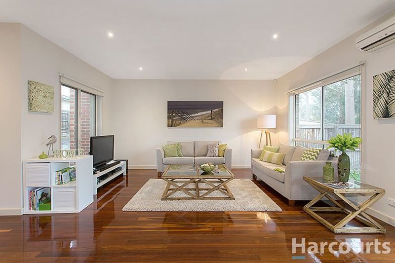 Photo - 2/14 Danien Street, Glen Waverley VIC 3150 - Image 2