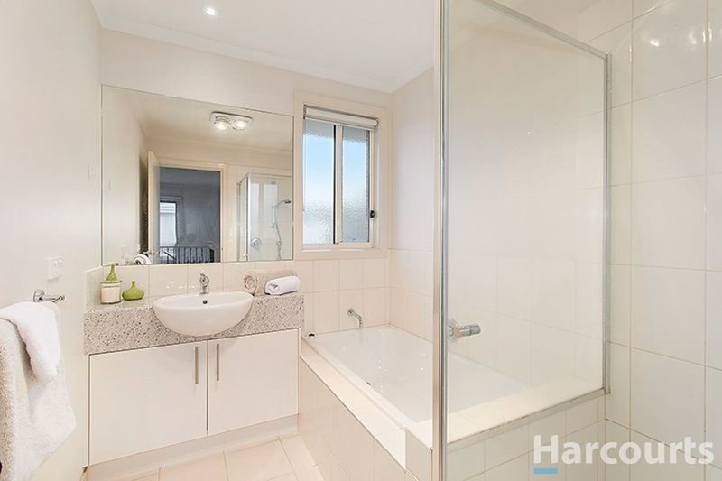 Photo - 2/14 Danien Street, Glen Waverley VIC 3150 - Image 7