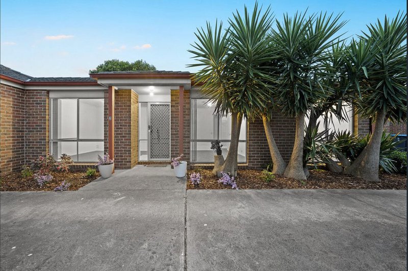 2/14 David Street, Knoxfield VIC 3180