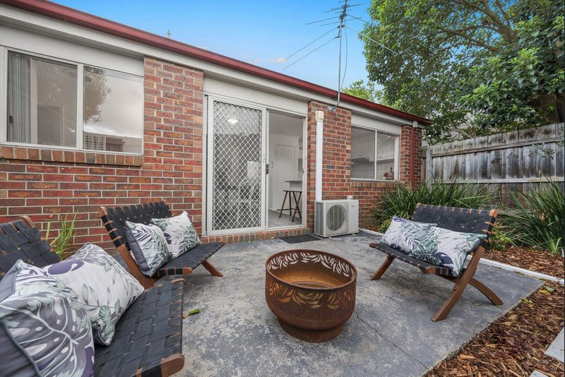 Photo - 2/14 David Street, Knoxfield VIC 3180 - Image 16