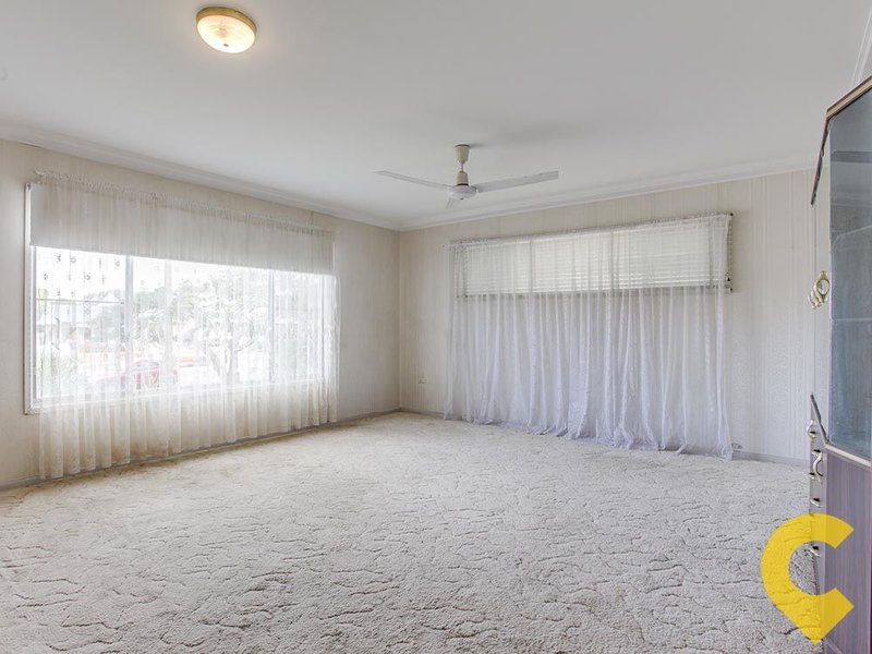 Photo - 214 Duffield Road, Clontarf QLD 4019 - Image 5