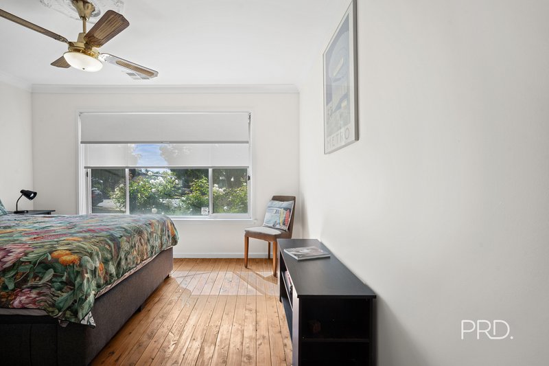 Photo - 214 Fernleigh Road, Ashmont NSW 2650 - Image 11