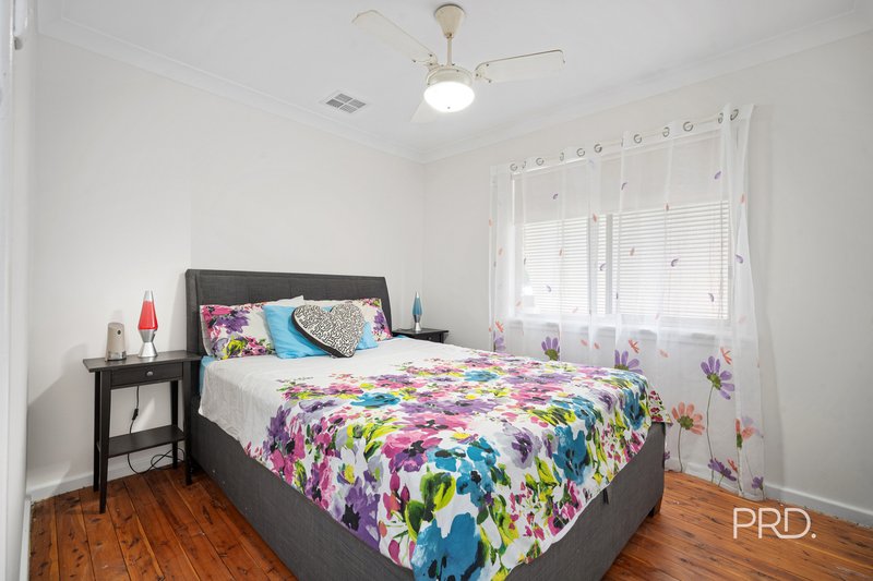 Photo - 214 Fernleigh Road, Ashmont NSW 2650 - Image 13