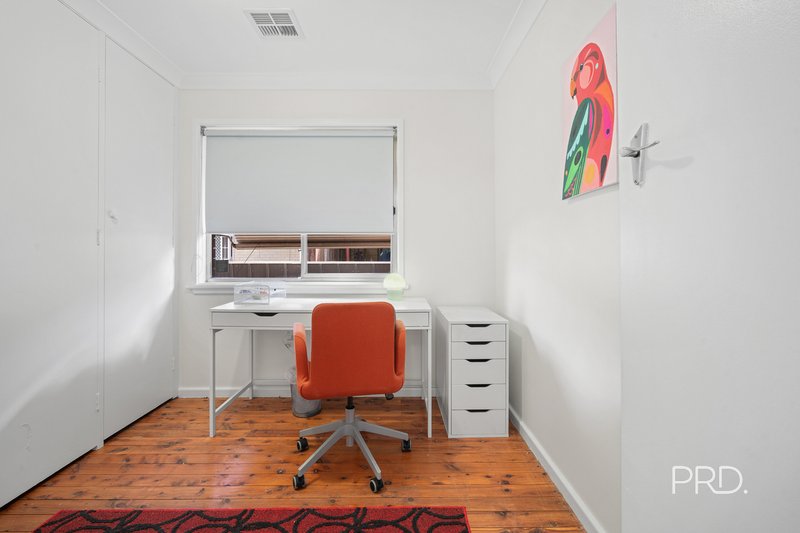 Photo - 214 Fernleigh Road, Ashmont NSW 2650 - Image 14
