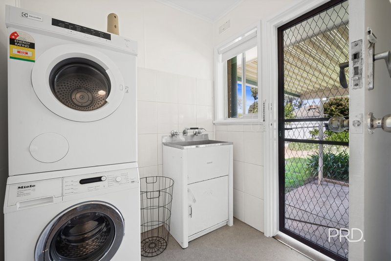 Photo - 214 Fernleigh Road, Ashmont NSW 2650 - Image 17