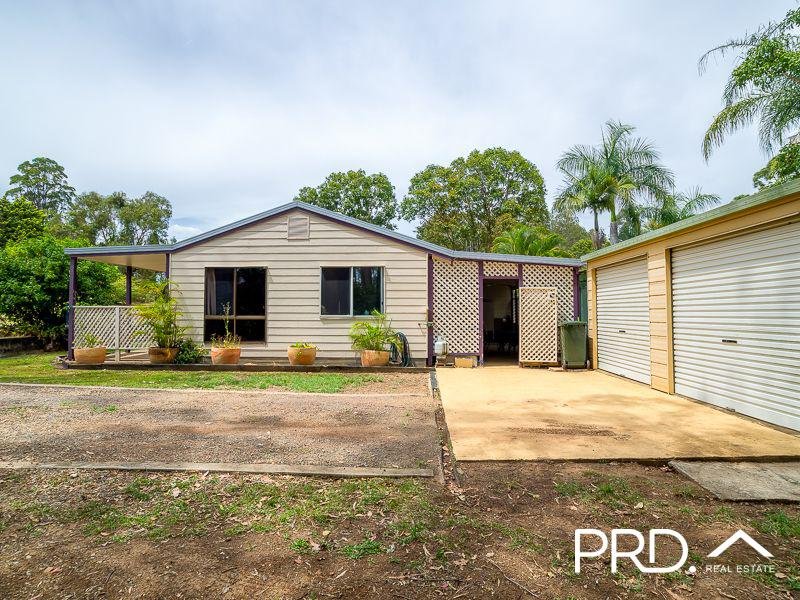 214 Five Mile Road, Teddington QLD 4650