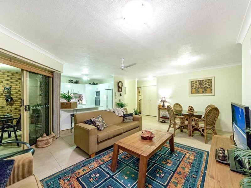 Photo - 2/14 Frances Street, Tweed Heads NSW 2485 - Image 3