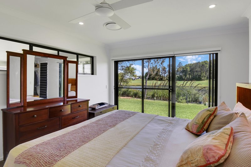 Photo - 214 Freshwater Drive, Banksia Beach QLD 4507 - Image 10