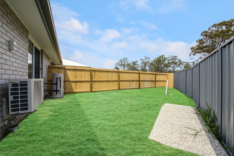 Photo - 2/14 Goddard Street, Logan Reserve QLD 4133 - Image 8