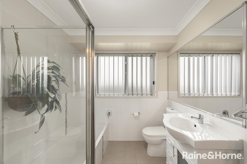 Photo - 2/14 Hanover Close, South Nowra NSW 2541 - Image 6