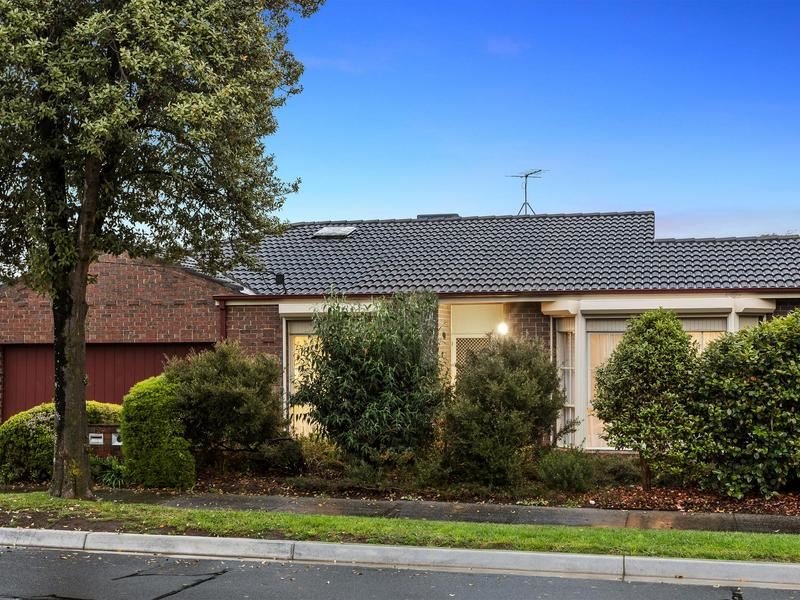 2/14 Ingram Avenue, Glen Waverley VIC 3150