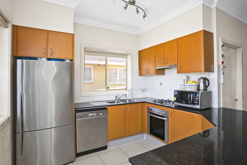 Photo - 2/14 Jensen Street, Condell Park NSW 2200 - Image 4