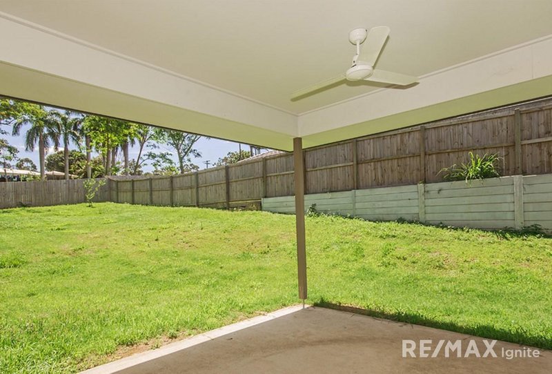 Photo - 2/14 Knightsbridge Drive, Chuwar QLD 4306 - Image 4