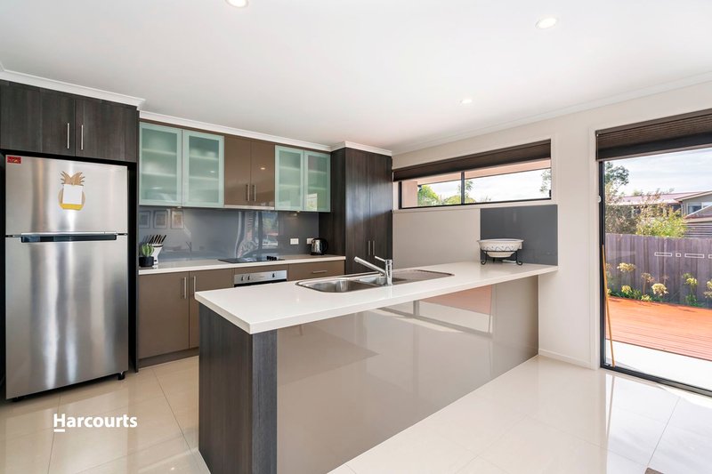 2/14 Larsen Court, Ranelagh TAS 7109