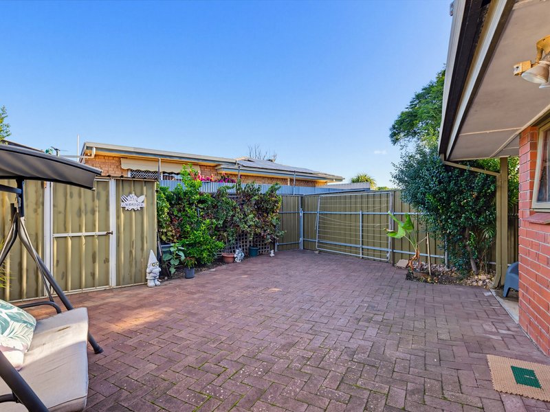 Photo - 2/14 Louisa Street, Morphett Vale SA 5162 - Image 10