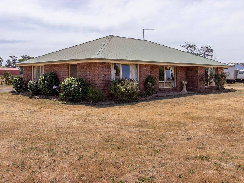 Photo - 214 Marlborough Street, Longford TAS 7301 - Image 3