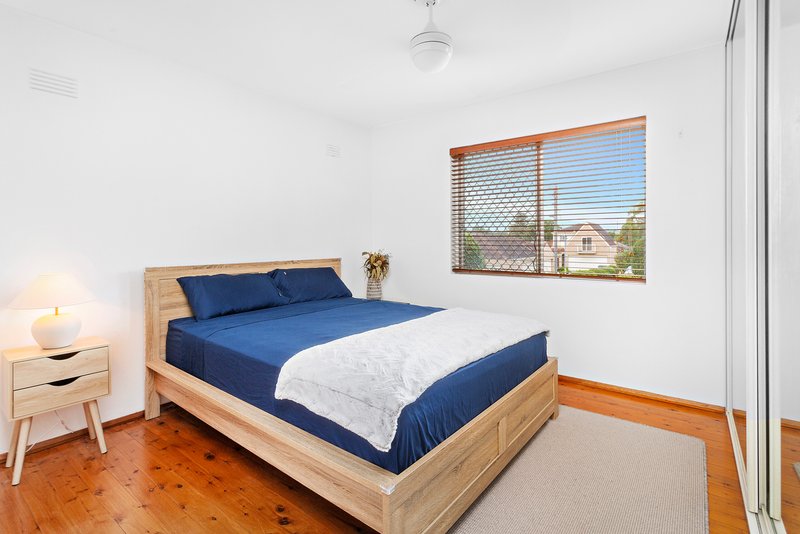 Photo - 2/14 Matthews Street, Wollongong NSW 2500 - Image 4