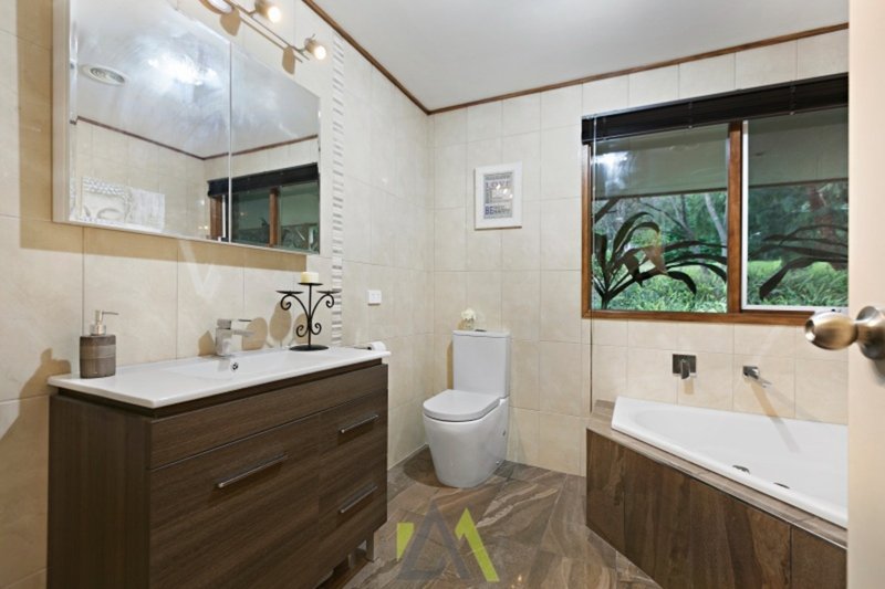 Photo - 214 Moorooduc Highway, Mount Eliza VIC 3930 - Image 8