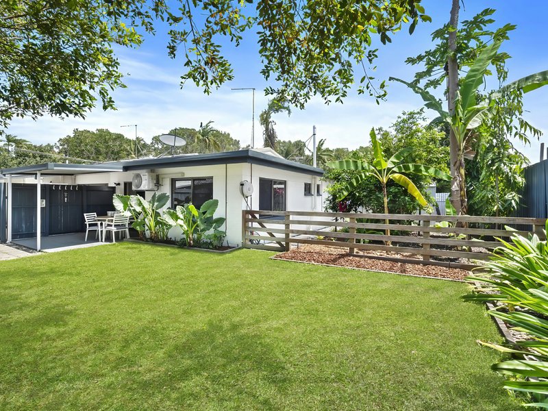 2/14 Narelle Close, Yorkeys Knob QLD 4878