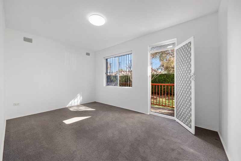 Photo - 2/14 Northcote Street, Canterbury NSW 2193 - Image 4