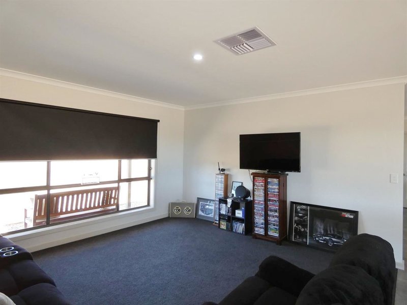 Photo - 214 Old Hamilton Road, Horsham VIC 3400 - Image 4